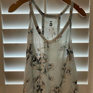 Floral tank top!